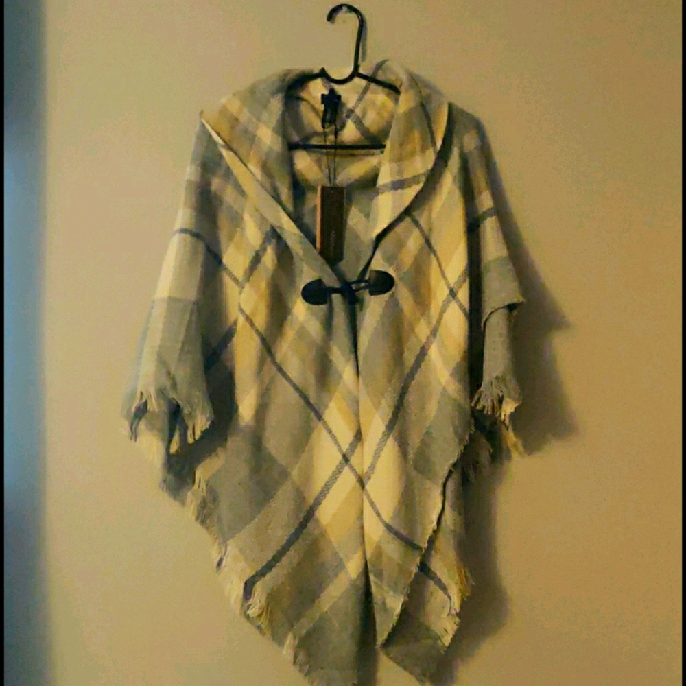 One size scarf. Brand new. Never worn